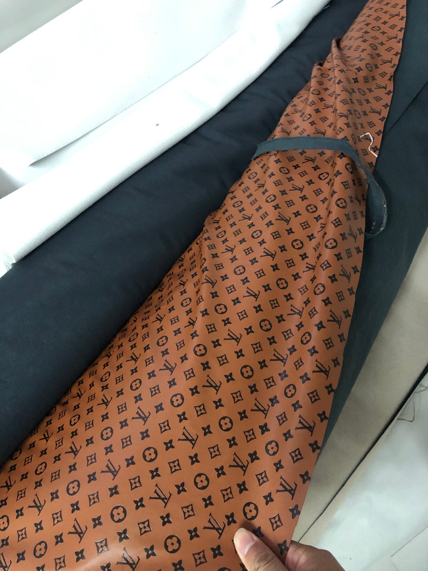 Classic Brown Embossed LV Fabric Vinyl Leather for Custom Bag Upholstery