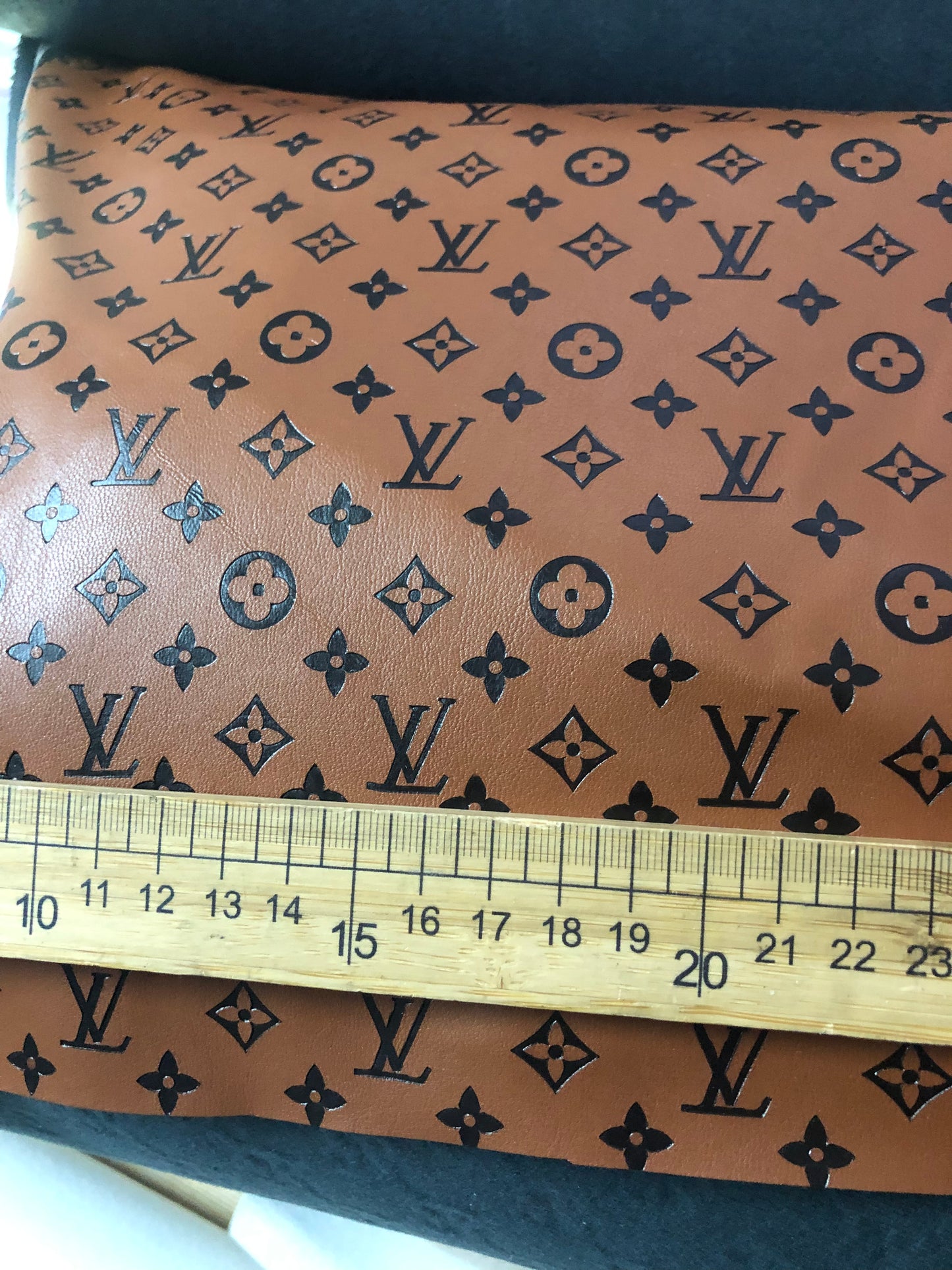 Classic Brown Embossed LV Fabric Vinyl Leather for Custom Bag Upholstery