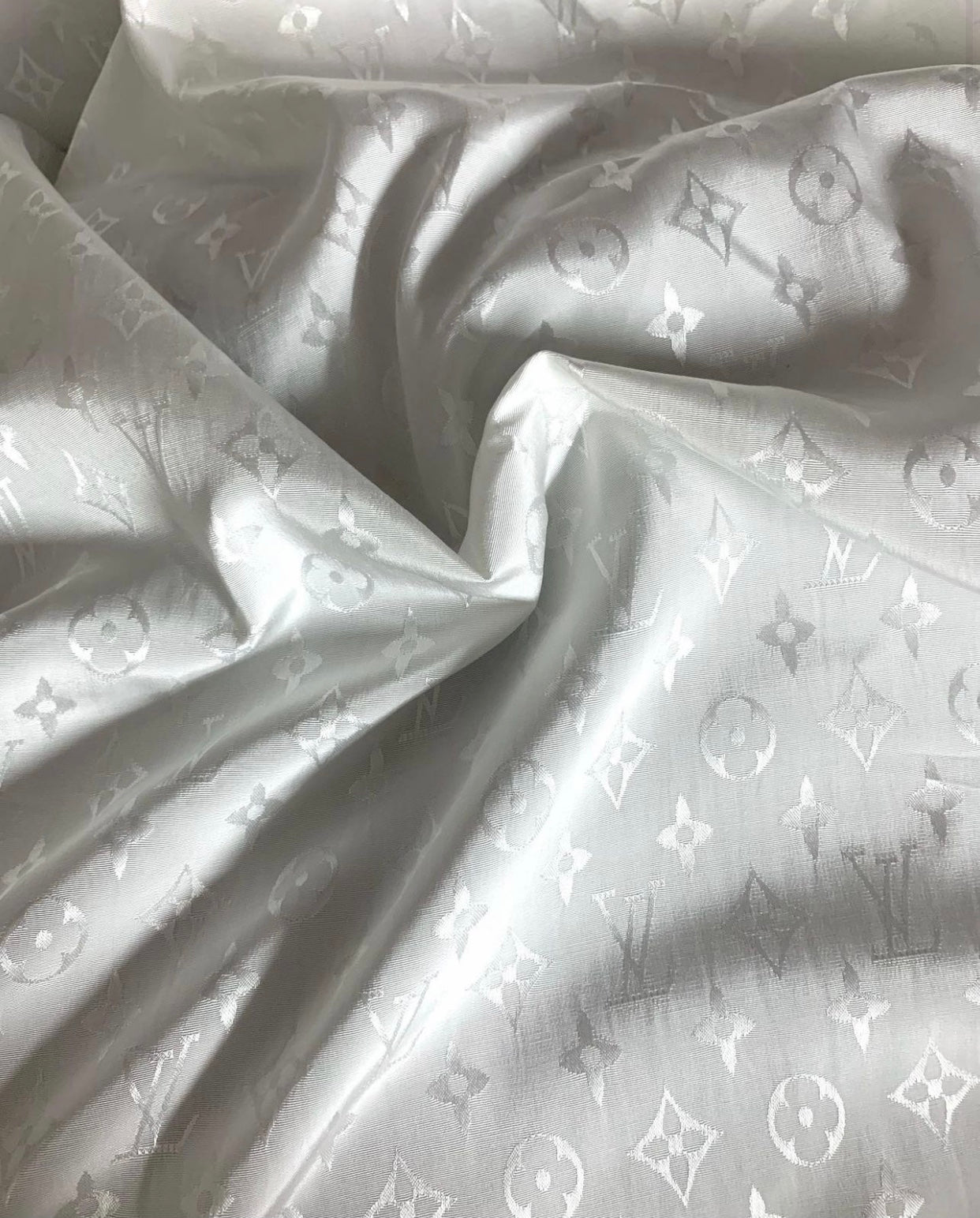 Handmade Silver Jacquard Silk Fabric for DIY crafts