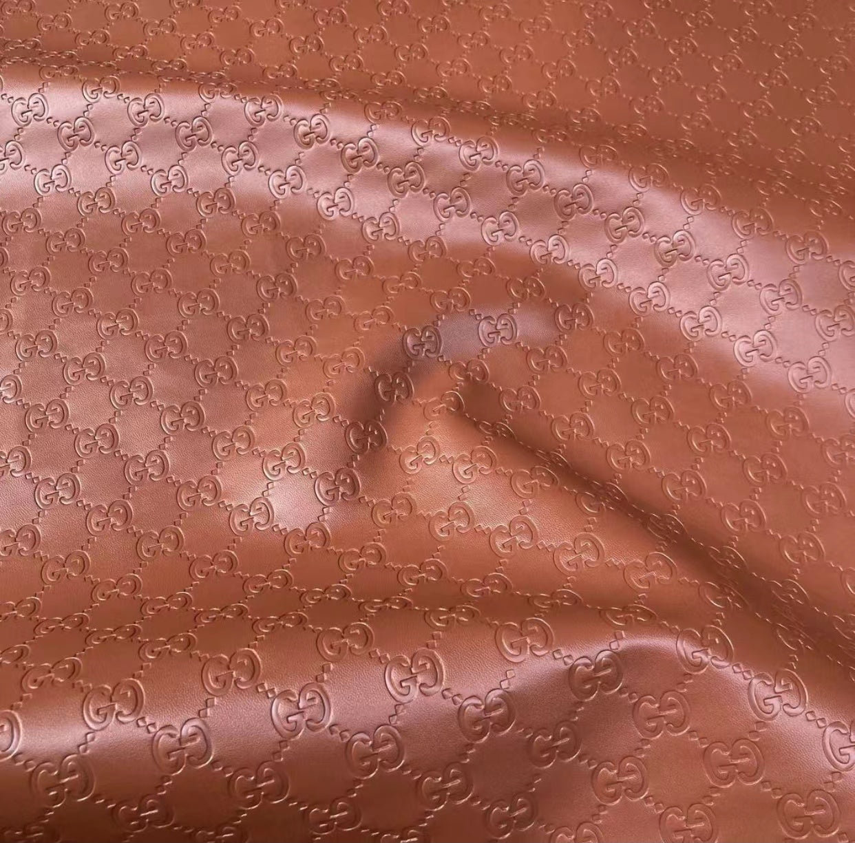 Custom Leather HandCraft Material Brown Embossed Gucci for Bag Sneakers Upholstery
