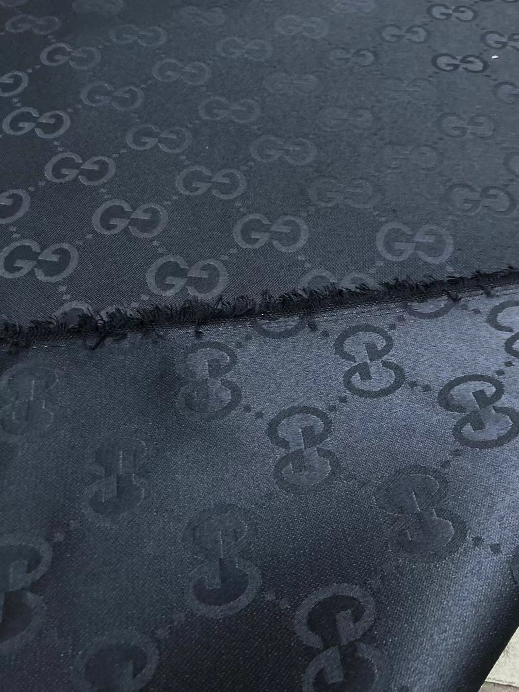 Handmade Custom Black Big Letter Gucci Jacquard Fabric for Clothing and Shoes