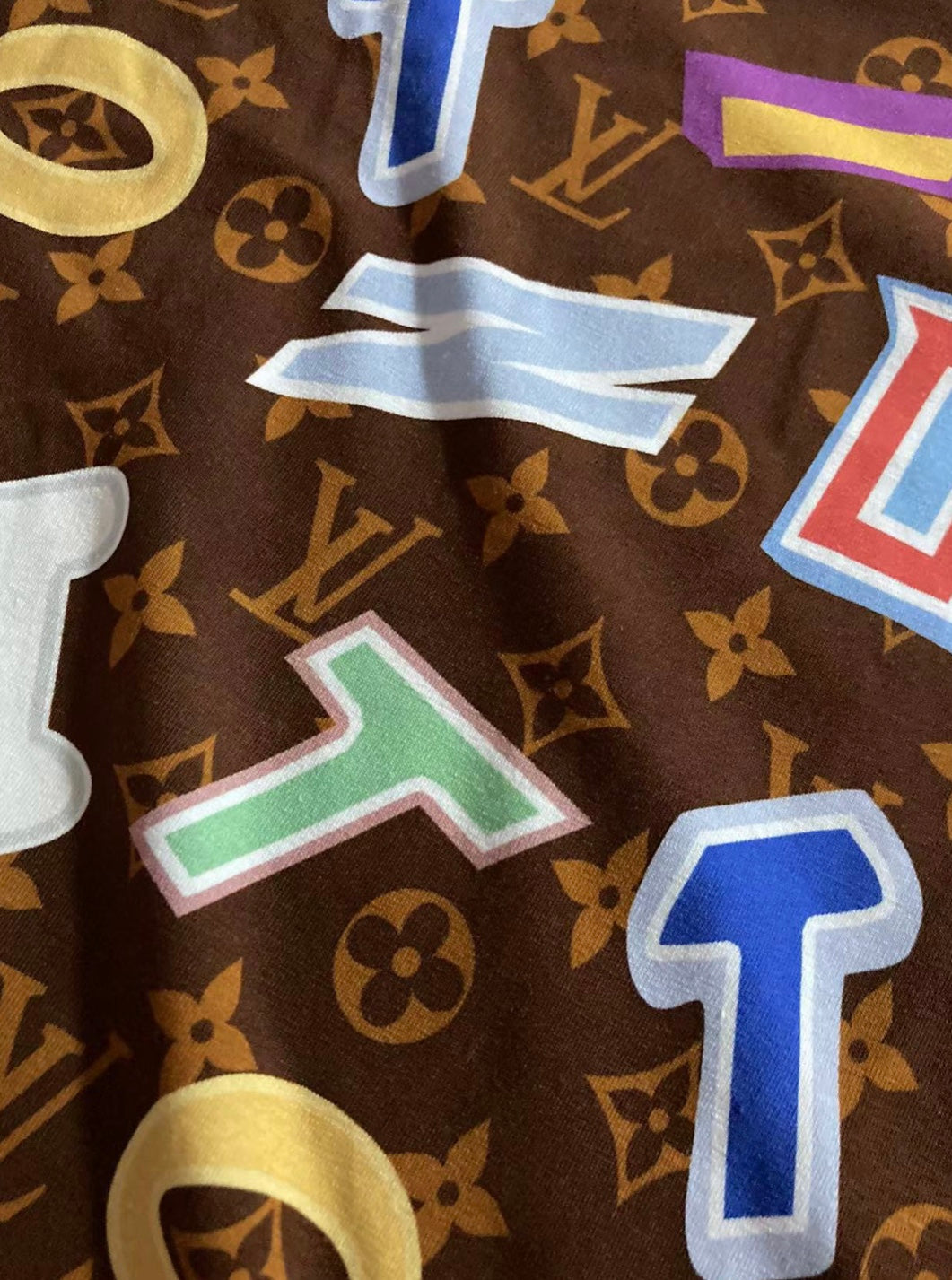 Lv Letter Cotton Printing Knitting Fabric for Custom Clothing